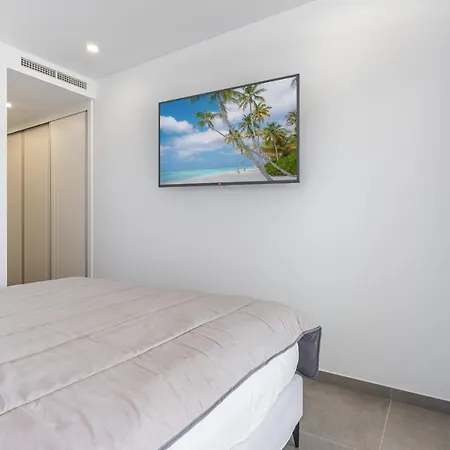 アパート Sunset Waves 1-135 ベニドルム