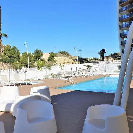 Sunset Waves 1-135 アパート